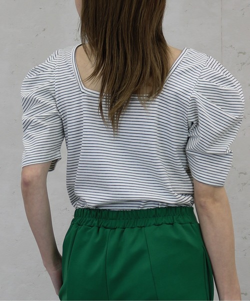 Per sist ence(パーシエンス)の「ボーダーパフスリーブ/スクエア&クルーネック前後2WAYカットソー(Tシャツ/カットソー・レディース・ホワイト系その他/ベージュ系その他/グリーン系その他/ブルー系その他/ホワイト系その他2・FREE)」の18枚目の写真