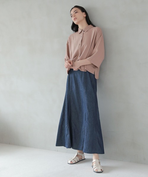 LAKOLE(ラコレ)の「ライトデニムセミマーメイドスカート / 296437(デニムスカート・レディース・インディゴブルー/サックスブルー・SMALL/MEDIUM)」の10枚目の写真