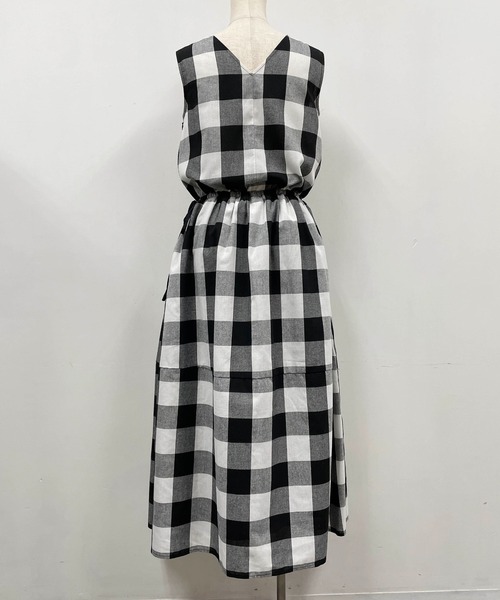PICCIN（ピッチン）の「前後2wayチェックマキシワンピース（ワンピース・レディース・ブラック/ネイビー・M）」の5枚目の写真