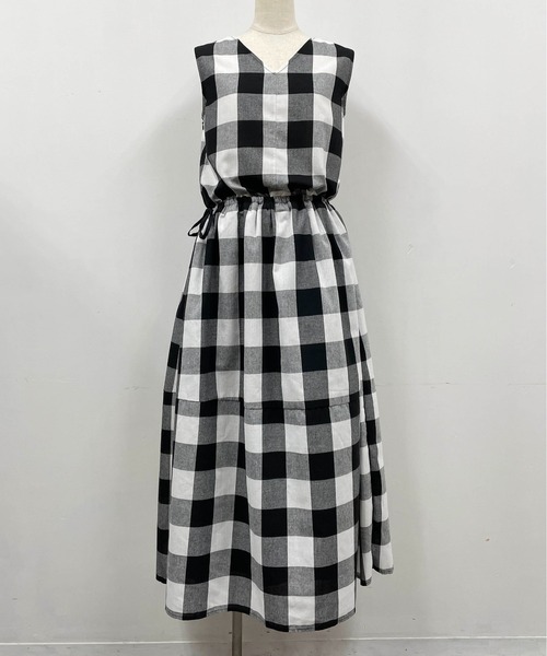 PICCIN（ピッチン）の「前後2wayチェックマキシワンピース（ワンピース・レディース・ブラック/ネイビー・M）」の6枚目の写真