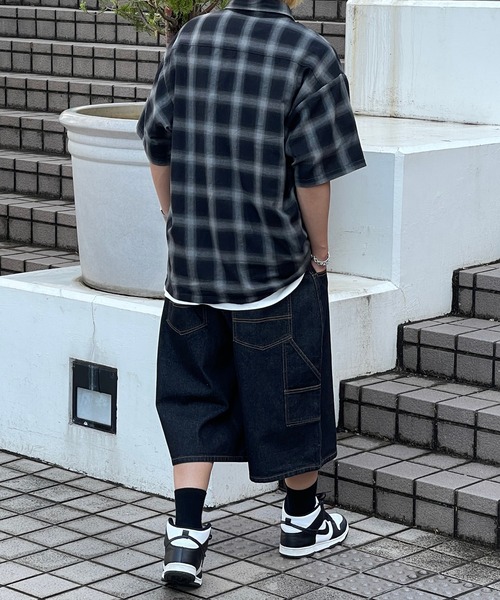 kutir(クティール)の「ワイドデニムペインターショーツ(その他パンツ・メンズ・ブラック/インディゴブルー・SMALL/MEDIUM/LARGE)」の5枚目の写真