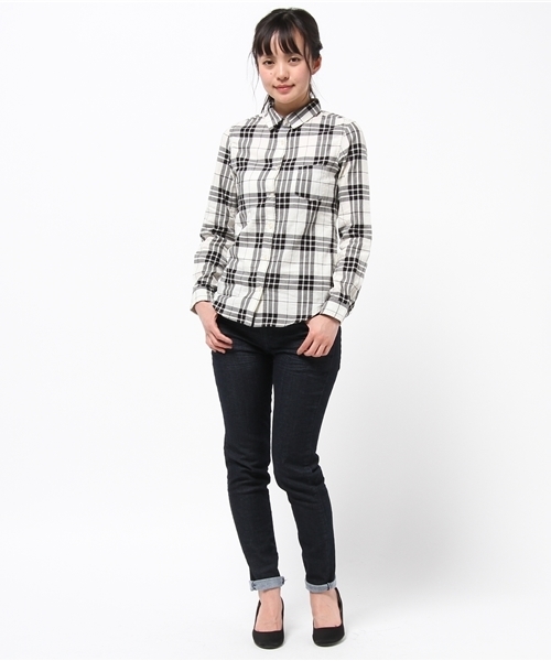 B:MING by BEAMS（ビーミングバイビームス）の「ビーミング by ビームス / ビッグチェックシャツ（シャツ/ブラウス・レディース・ブラック/ネイビー/レッド・MEDIUM/SMALL/LARGE）」の4枚目の写真