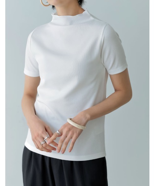 Re:EDIT(リエディ)の「フライスハイネック5分袖シアートップス(Tシャツ/カットソー・レディース・ホワイト/ブラック/ピンク/オレンジ/ブルー・FREE)」の21枚目の写真