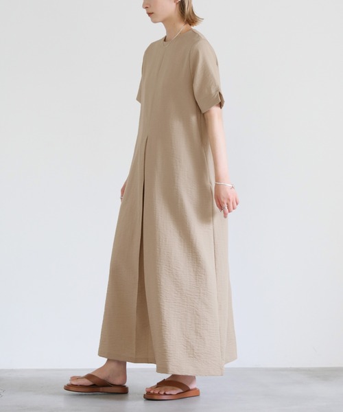 select MOCA（セレクトモカ）の「2022 SS フロントタックマキシワンピース（ワンピース・レディース・ブラック/オレンジ/ライトベージュ・FREE）」の3枚目の写真