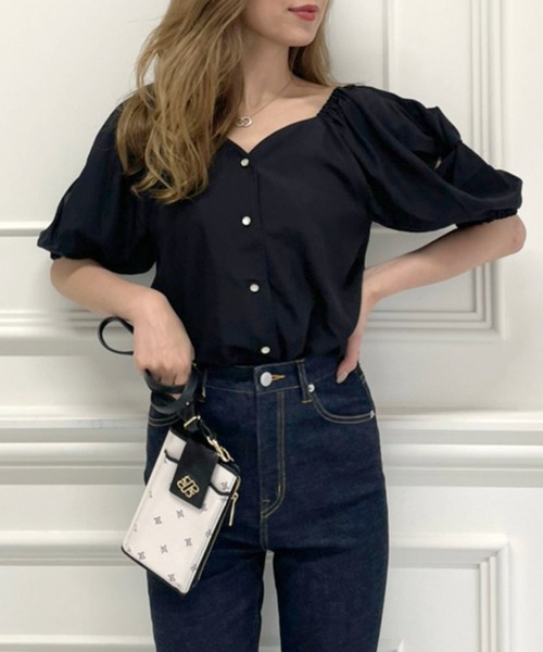 ROYAL PARTY(ロイヤルパーティー)の「パフスリーブブラウス(シャツ/ブラウス・レディース・アイボリー/ベージュ/ブラック・マルチサイズ)」の8枚目の写真