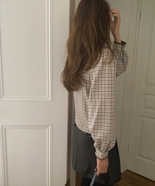 LAUIR(ラウアー)の「パイピングチェックブラウス(シャツ/ブラウス・レディース・ブラック/ブラウン/ベージュ・LARGE/MEDIUM/SMALL)」の10枚目の写真