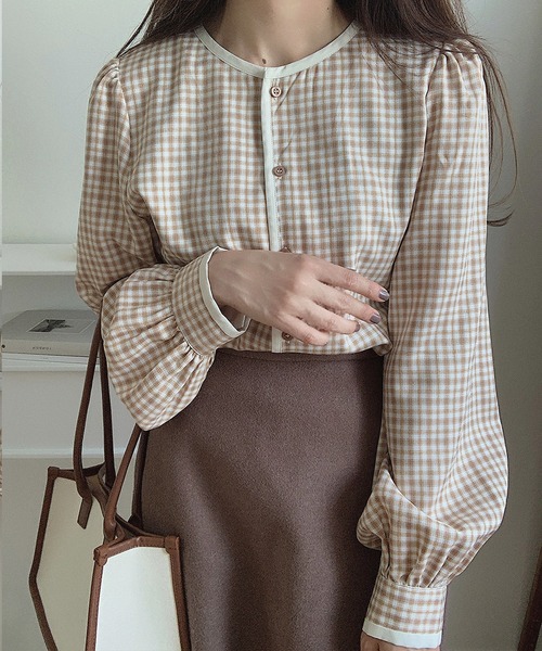 LAUIR(ラウアー)の「パイピングチェックブラウス(シャツ/ブラウス・レディース・ブラック/ブラウン/ベージュ・LARGE/MEDIUM/SMALL)」の16枚目の写真