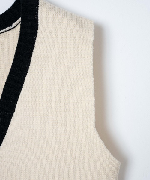 WEGO（ウィゴー）の「WEGO/フロントボタンニットベスト（ベスト・レディース・アイボリー/ブラック・FREE）」の10枚目の写真