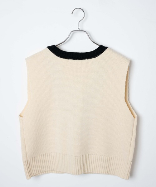 WEGO（ウィゴー）の「WEGO/フロントボタンニットベスト（ベスト・レディース・アイボリー/ブラック・FREE）」の17枚目の写真