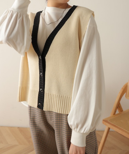 WEGO（ウィゴー）の「WEGO/フロントボタンニットベスト（ベスト・レディース・アイボリー/ブラック・FREE）」の21枚目の写真