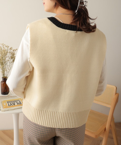 WEGO（ウィゴー）の「WEGO/フロントボタンニットベスト（ベスト・レディース・アイボリー/ブラック・FREE）」の4枚目の写真