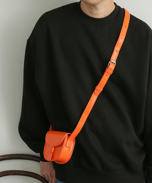 SENSE OF PLACE by URBAN RESEARCH（センスオブプレイスバイアーバンリサーチ）の「『ユニセックス』ウラキモウカラースウェットシャツ（スウェット・メンズ・ブラック/ベージュ/レッド/ブルー/グリーン・MEDIUM/LARGE/X-LARGE）」の22枚目の写真