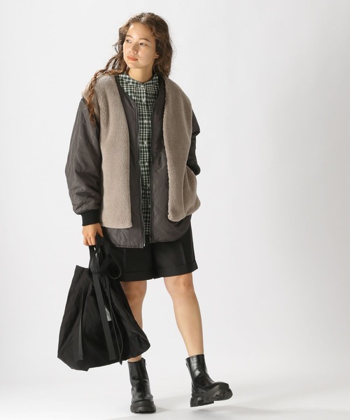 niko and...（ニコアンド）の「センタープレスショートパンツ（その他パンツ・レディース・ブラック/ライトブラウン・LARGE/MEDIUM）」の4枚目の写真