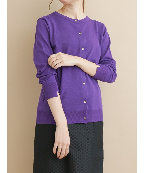 Te chichi(テチチ)の「袖口スリットクルーネックカーディガン(カーディガン/ボレロ・レディース・グリーン/ブラック/ベージュ/パープル/ブラウン・フリ-)」の1枚目の写真