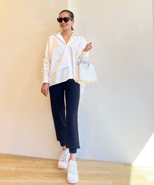 Vicente(ヴィセンテ)の「Jogger knit pants(その他パンツ・レディース・ブラック/ベージュ・FREE)」の5枚目の写真