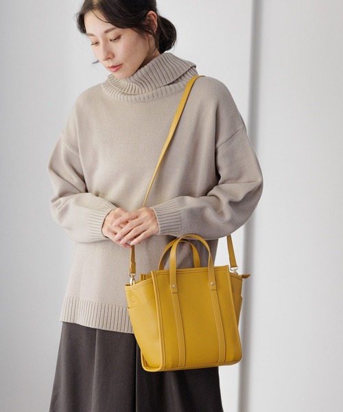 LEPSIM（レプシィム）の「7ゲージ満たされタートルニットプルオーバー　294949（ニット/セーター・レディース・ブルー/ブラック/レッド/ラベンダー/グレイッシュベージュ/キャメル・FREE）」の11枚目の写真