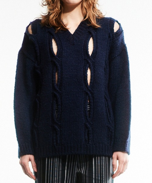 TheOpen Product(ザオープンプロダクト)の「【TheOpen Product/ジ オープン プロダクト】STRIPEBACK CUT-OUT KNIT SWEATER ストライプバックカットアウトニットセーター(ニット/セーター・レディース・グレー/ライトグレー/ネイビー・M/S)」の21枚目の写真