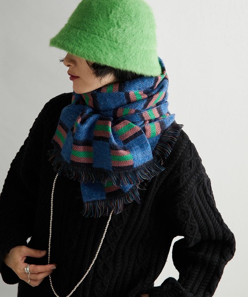 ear PAPILLONNER（イアパピヨネ）の「【P.CORNILLON（ピーコルニヨン）】ランダムボーダーストール（ストール/ショール・レディース・ブルー/オレンジ・FREE）」の20枚目の写真