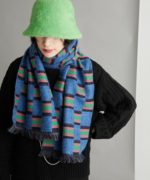 ear PAPILLONNER（イアパピヨネ）の「【P.CORNILLON（ピーコルニヨン）】ランダムボーダーストール（ストール/ショール・レディース・ブルー/オレンジ・FREE）」の9枚目の写真