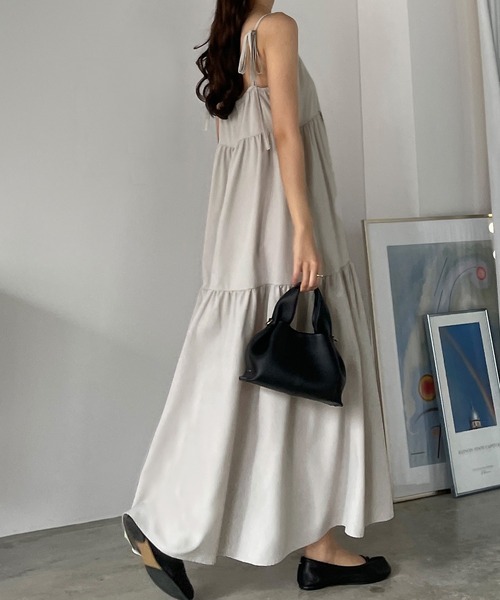 Louere（ルエレ）の「リボンティアードキャミワンピース（ワンピース・レディース・ブラック/クリーム/ライトグレー/ベージュ/チャコール・SMALL/MEDIUM/LARGE/X-LARGE）」の17枚目の写真