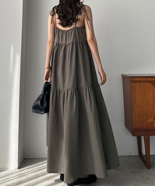 Louere（ルエレ）の「リボンティアードキャミワンピース（ワンピース・レディース・ブラック/クリーム/ライトグレー/ベージュ/チャコール・SMALL/MEDIUM/LARGE/X-LARGE）」の7枚目の写真