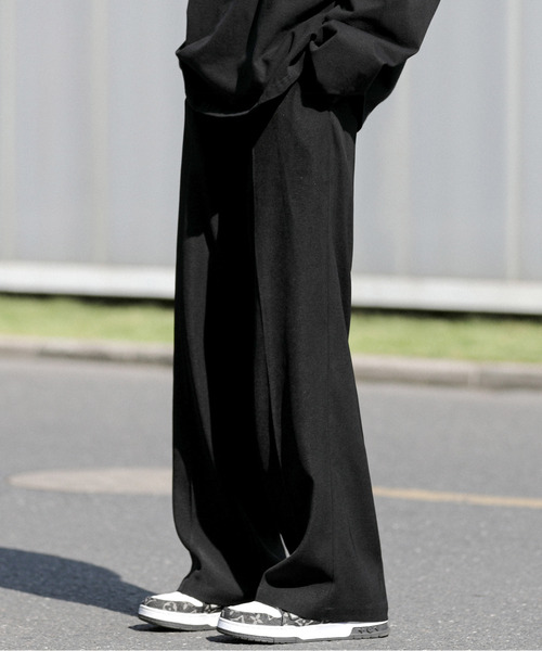 neos（ネオス）の「【neos -addictive design-】ルーズシルエット センタープレス セミフレア スラックス パンツ（スラックス・メンズ・ブラック/チャコールグレー/グリーン/ブラウン・MEDIUM/LARGE）」の8枚目の写真