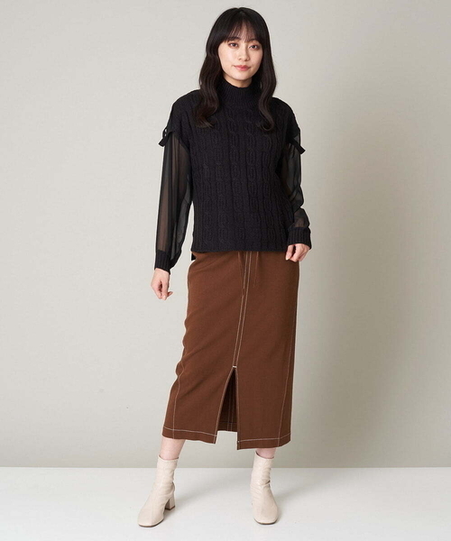 A de a.v.v（アードアー・ヴェ・ヴェ）の「袖レイヤード風ドッキングニット（ニット/セーター・レディース・ブラック/ブルー・38/36）」の16枚目の写真