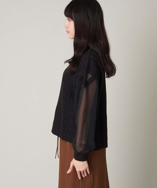 A de a.v.v（アードアー・ヴェ・ヴェ）の「袖レイヤード風ドッキングニット（ニット/セーター・レディース・ブラック/ブルー・38/36）」の11枚目の写真
