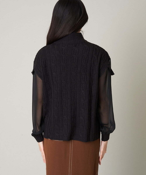 A de a.v.v（アードアー・ヴェ・ヴェ）の「袖レイヤード風ドッキングニット（ニット/セーター・レディース・ブラック/ブルー・38/36）」の10枚目の写真