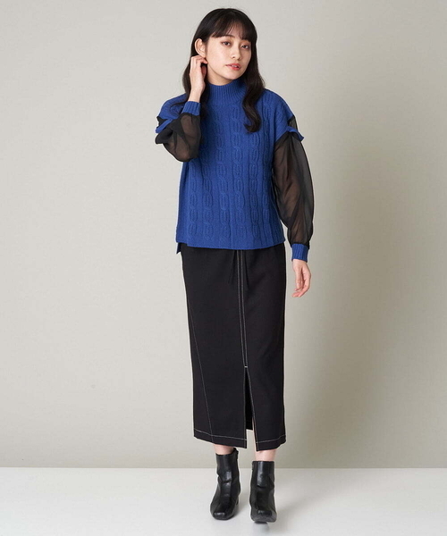 A de a.v.v（アードアー・ヴェ・ヴェ）の「袖レイヤード風ドッキングニット（ニット/セーター・レディース・ブラック/ブルー・38/36）」の3枚目の写真