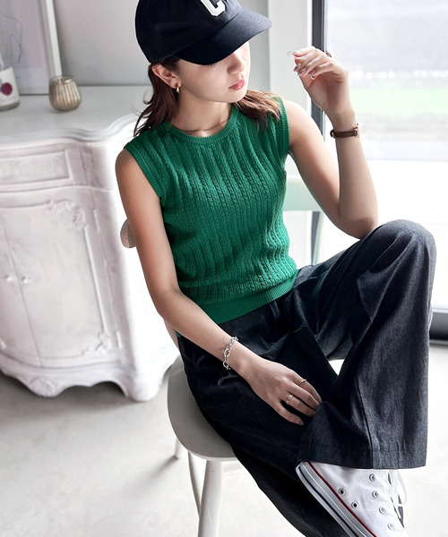 classicalelf(クラシカルエルフ)の「今季の映えアイテム。ケーブル編みニットタンク【アンサンブル可能】(タンクトップ・レディース・グリーン/イエロー/ベージュ/グレイッシュベージュ/ブラック・LARGE/MEDIUM/SMALL/X-LARGE)」の16枚目の写真