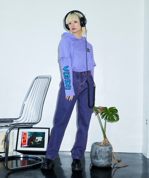 PUNYUS（プニュズ）の「オーバーダイカラーデニムパンツ（デニムパンツ・レディース・パープル・1/2/3/4）」の21枚目の写真