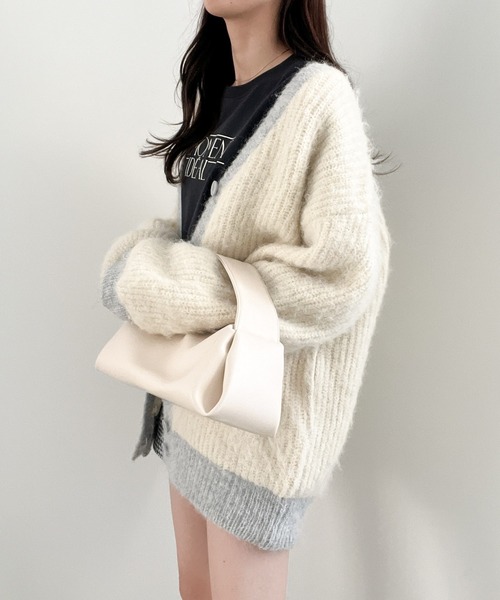 Heather（ヘザー）の「パイピングニットカーデジャケット　188387（ノーカラージャケット・レディース・ブラック/オフホワイト・FREE）」の19枚目の写真