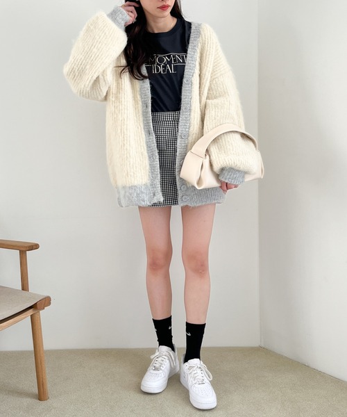 Heather（ヘザー）の「パイピングニットカーデジャケット　188387（ノーカラージャケット・レディース・ブラック/オフホワイト・FREE）」の8枚目の写真