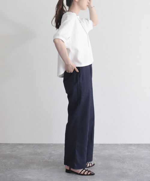 fredy emue（フレディエミュ）の「リネン混セミワイドイージーパンツ（その他パンツ・レディース・ベージュ/ネイビー/グリーン/カーキ・36/38）」の11枚目の写真