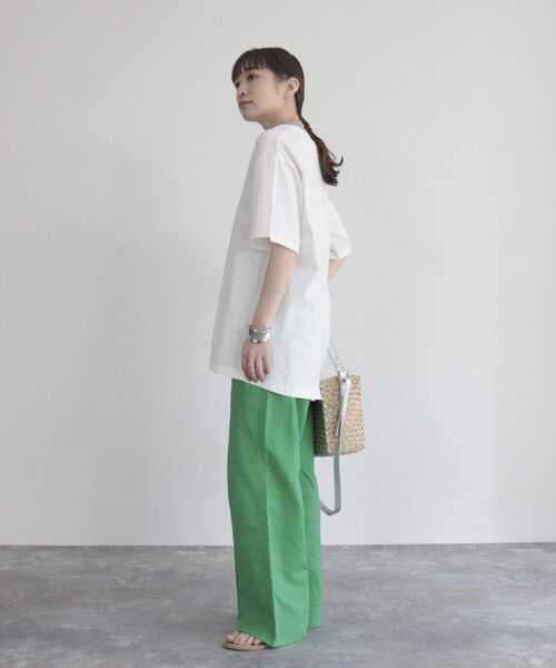 fredy emue（フレディエミュ）の「リネン混セミワイドイージーパンツ（その他パンツ・レディース・ベージュ/ネイビー/グリーン/カーキ・36/38）」の16枚目の写真