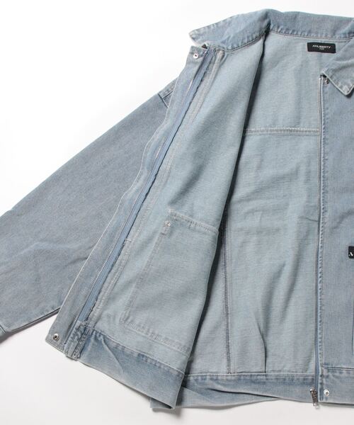 ANAP（アナップ）の「デニムジップブルゾン（トレンチコート・レディース・ブルー・FREE）」の2枚目の写真