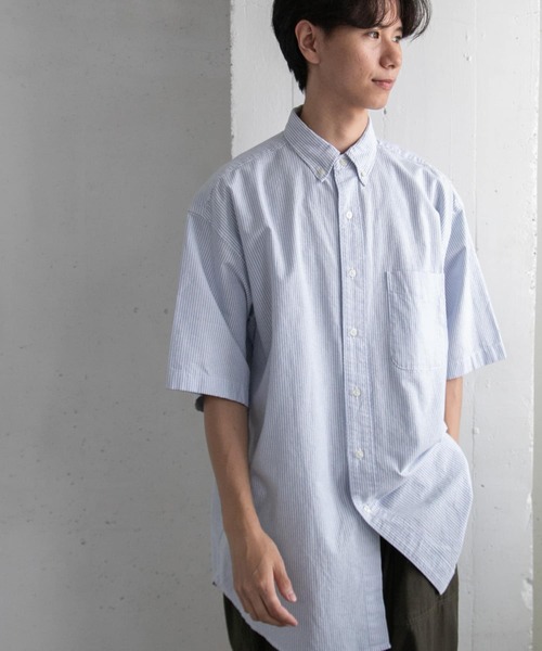FORK&SPOON（フォークアンドスプーン）の「FORK&SPOON　ボタンダウンOXストライプショートスリーブシャツ（シャツ/ブラウス・メンズ・イエロー系その他/ブルー系その他・4/5/6）」の2枚目の写真