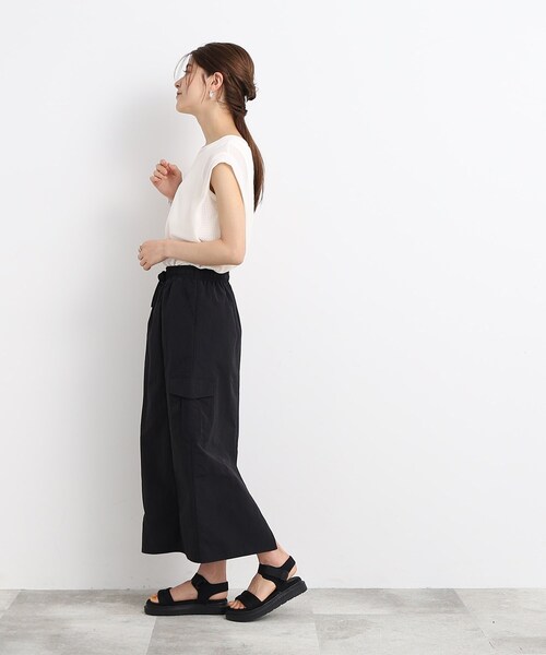 Cutie Blonde（キューティーブロンド）の「◆リラックス　ナイロンカーゴ　スカート（スカート・レディース・ブラック/ライトベージュ・01/02/03）」の4枚目の写真