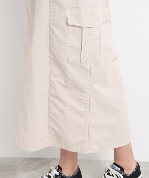 Cutie Blonde（キューティーブロンド）の「◆リラックス　ナイロンカーゴ　スカート（スカート・レディース・ブラック/ライトベージュ・01/02/03）」の19枚目の写真