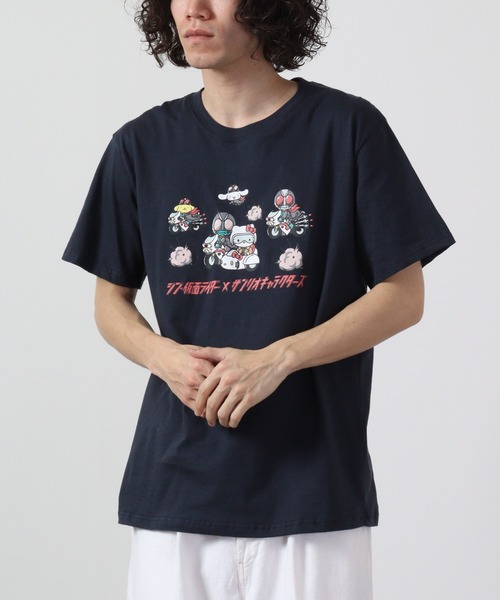 仮面ライダーガヴ　サンリオ　コラボ　全員集合　Tシャツ 大人 Mサイズ 仮面ライダーガヴ サンリオ コラボ 全員集合 Tシャツ 大人 M