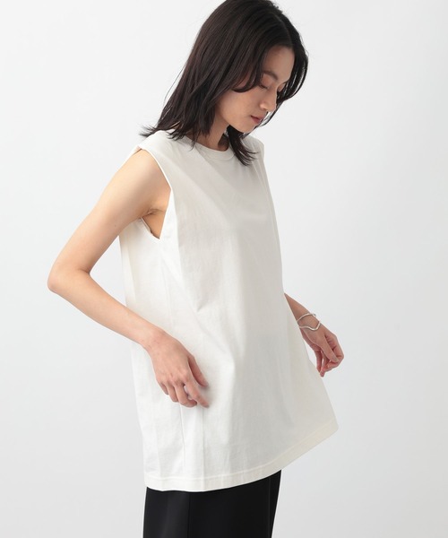 A part by（アパートバイ）の「ボックススリーブプルオーバー（Tシャツ/カットソー・レディース・チャコールグレー/ブラック/オフホワイト・FREE）」の5枚目の写真