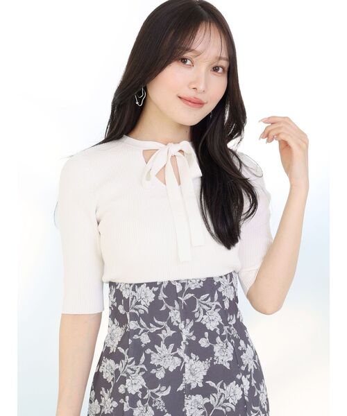 MERCURYDUO（マーキュリーデュオ）の「2WAYリボンカットアウトニット（ニット/セーター・レディース・ブラック/オフホワイト/ダークブラウン/レッド・FREE）」の12枚目の写真