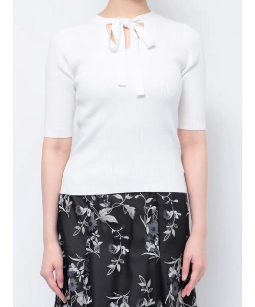 MERCURYDUO（マーキュリーデュオ）の「2WAYリボンカットアウトニット（ニット/セーター・レディース・ブラック/オフホワイト/ダークブラウン/レッド・FREE）」の20枚目の写真