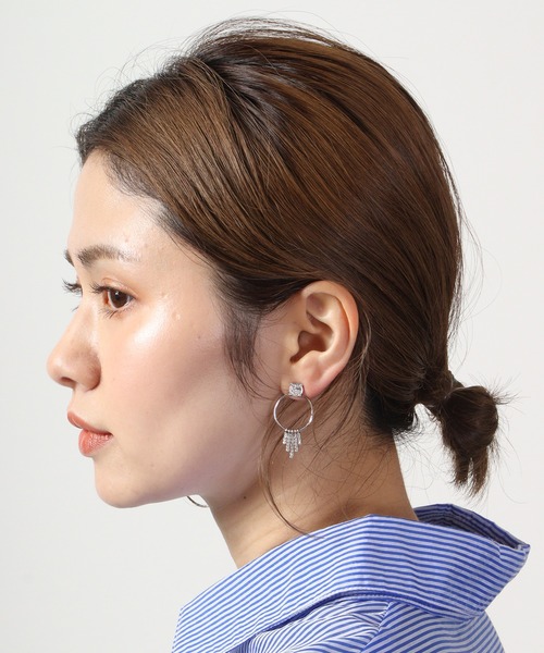 MOSSEL NEW YORK（モシェルニューヨーク）の「PEONY / DAISY 　ラインストーンデザインピアス（ピアス（両耳用）・レディース・シルバー/シルバー系・FREE）」の5枚目の写真