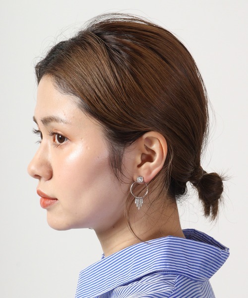 MOSSEL NEW YORK（モシェルニューヨーク）の「PEONY / DAISY 　ラインストーンデザインピアス（ピアス（両耳用）・レディース・シルバー/シルバー系・FREE）」の6枚目の写真