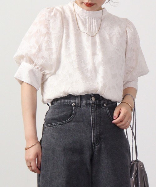 Blasty（ブラスティー）の「BLASTY ジャガードブラウス（シャツ/ブラウス・レディース・ブラック/オフホワイト/アイボリー・M）」の2枚目の写真