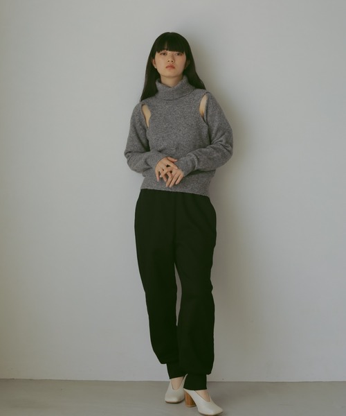 CASA FLINE（カーサフライン）の「アルパカハイネックニットトップス