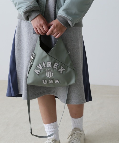 AVIREX（アヴィレックス）の「《直営店限定》SIGNATURE MINI SHOULDER BAG/シグネチャーロゴ ミニショルダーバッグ（ショルダーバッグ・レディース・オリーブ/ベージュ/ブラック/グリーン/チャコールグレー/ミント/ラベンダー・FREE/F）」の6枚目の写真