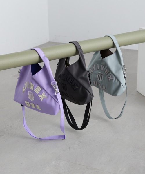 AVIREX（アヴィレックス）の「《直営店限定》SIGNATURE MINI SHOULDER BAG/シグネチャーロゴ ミニショルダーバッグ（ショルダーバッグ・レディース・オリーブ/ベージュ/ブラック/グリーン/チャコールグレー/ミント/ラベンダー・FREE/F）」の9枚目の写真